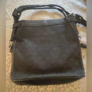 Gucci Elegant Black Designer Shoulder Bag